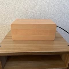 京都雷鳥 目覚まし時計 置き時計 ワイヤレス充電器 QI充電器 ...