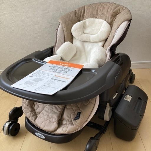 ★お取引き中★コンビ　ネムリラ　オートスウィング