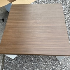 ニトリコタツ　2000円