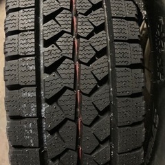 新品　2021年製　ブリヂストン　W979 16 スタッドレス　4本の画像
