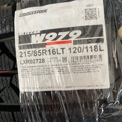 新品　2021年製　ブリヂストン　W979 16 スタッドレス　4本の画像