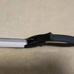 CLEVER CUTTER クレバーカッター まな板付き包丁 キッチンはさみ 料理はさみ 全長約245㎜ アウトドアの画像