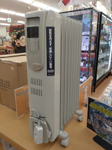 【モノマニア四日市】L-20　デロンギ　オイルヒーター　KHD410812　2015年製