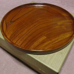 箱付き未使用品　小田原漆器 けやきトレーの画像