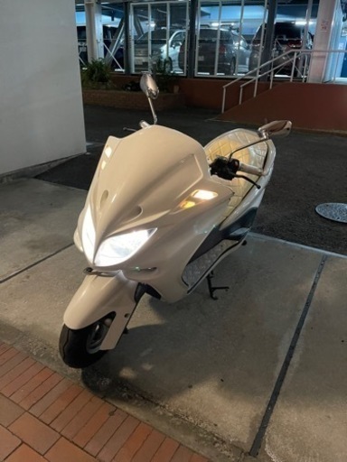 【YAMAHAマジェスティー】SG03J 大人カスタム　ホワイト　好調　キメキメ