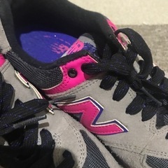 NB ニューバランス スニーカー  23.5の画像