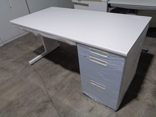 Kokuyo　W1400　片袖机　未使用品　インベント　岐阜 愛知 尾張 三河 三重 滋賀