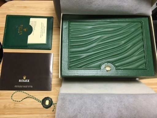 腕時計 外箱と内箱