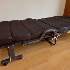 折りたたみベッド