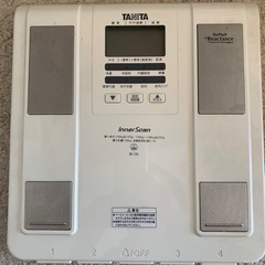 TANIYA 体重計　ヘルスメーターの画像