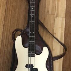 フェルナンデス LIMITED EDITION ベース 　ソフト...