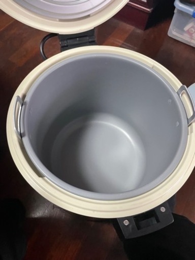 炊飯器