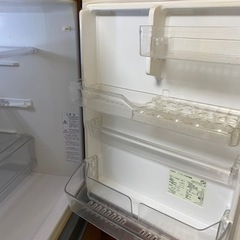 AQUAノンフロン冷凍冷蔵庫272リットル