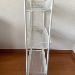 ニトリ　キャスター付き収納ラック　ホワイトの画像
