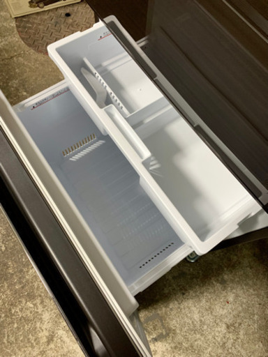 札幌市内配送無料 美品 17年製 三菱 3ドア冷蔵庫 365L スリムタイプ ブラウン系 MR-CX37C-BR
