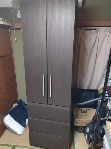 クローゼット収納家具