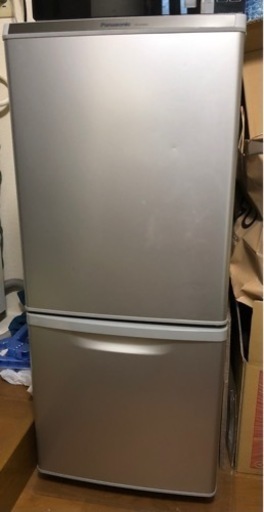 冷凍冷蔵庫　Panasonic  NR-B148W