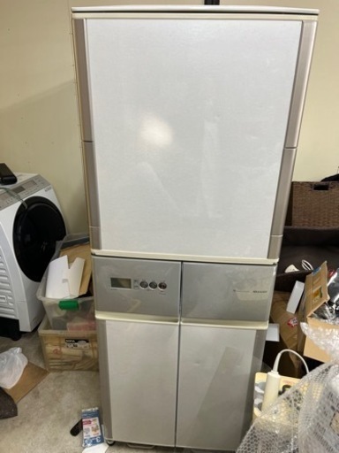 冷蔵庫 大型 大容量 SHARP シャープ 便利 人気 安い 格安