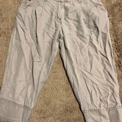 ベージュハーフパンツ　XSサイズ