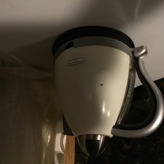 DeLonghi ジーナコレクション 電気式コードレスケトル 1...