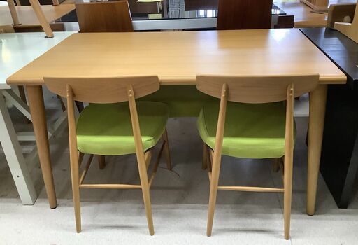 大塚家具 ダイニングテーブル 4点セット ユノ 1350WO オーク NA×グリーン テーブル／チェア×2／ベンチチェア【ユーズドユーズ名古屋天白店】 J1386