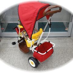 【売切り】 美品 idea Disny ディズニー くまのプーさん 幼児用 三輪車 ポップアップカーゴ アシストグリップ 日よけ付の画像