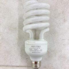 F32W-T 電球、蛍光灯交換球 トルネードバルブ [E26] 中古品　日動工業　NICHIDO 1811　ストロボ、LPL定常光、撮影機材、撮影スタジオ、フォトスタジオ、写真撮影、動画収録の画像