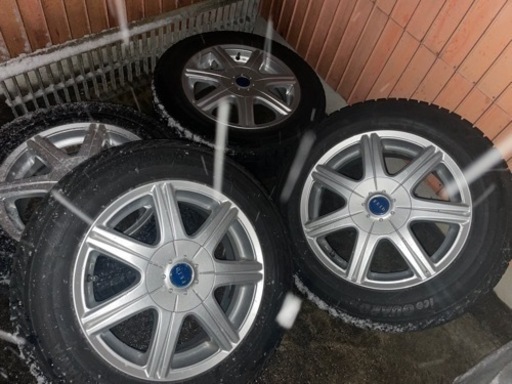 スタッドレス タイヤ アルミホイール付き