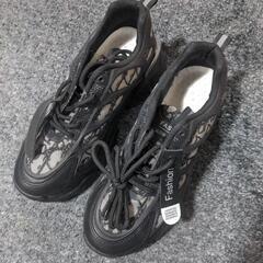 レディーススニーカー  23.5cm