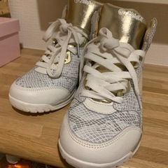 zumbaシューズ