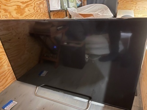 フルハイビジョン　液晶テレビ