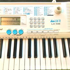 CASIO 61鍵盤 電子キーボード 光ナビゲーション LK-108の画像