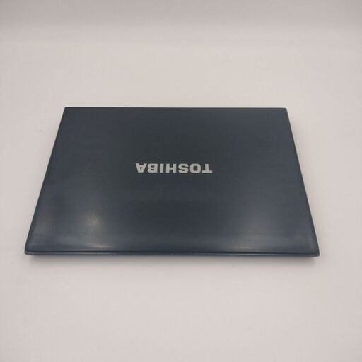 東芝 13.3型　第2世代Core i7搭載　SSD128G メモリ4G WEBカメラ　軽量（1.39Kg）Wifi対応 Windows10搭載　代引き対応