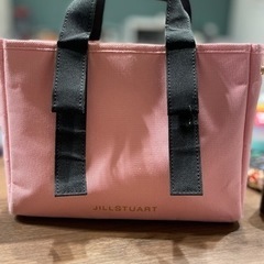 ジルスチュアート