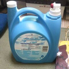 ウルトラダウニー 大容量の約半分の画像