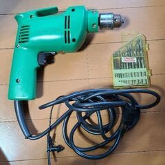 日本製　マキタ　10mmドリル　ドリル刃付き