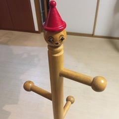 コートかけ　ピエロ