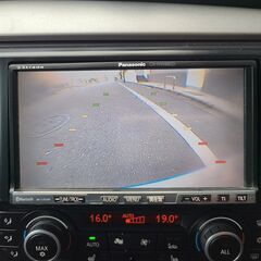 BMW１１６スマートセレクション　190台限定　H22後期モデル　車検4/4　走行80000キロ　社外2DIN　HDDナビ＆フルセグTV　カラーバックカメラ　ETC　キセノン　16AWの画像