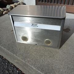 mail box 郵便ポスト