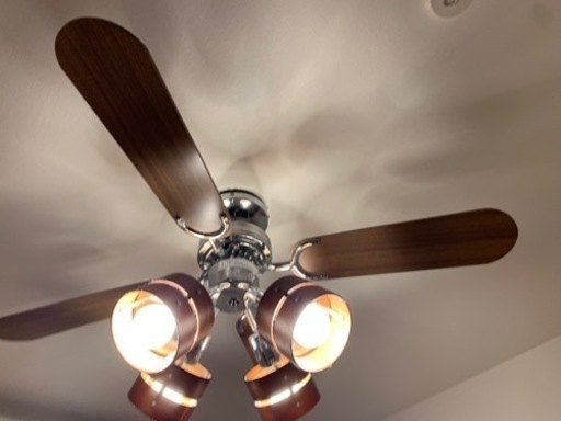 新品未使用シーリングファンライト