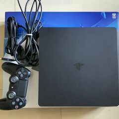 PlayStation 4 ジェット・ブラック 500GBの画像