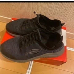 SKECHERSのスニーカー(メンズ)の画像