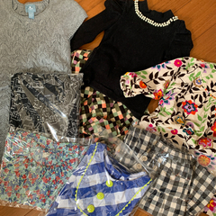 お洒落なキッズ服沢山あります！1枚300円〜