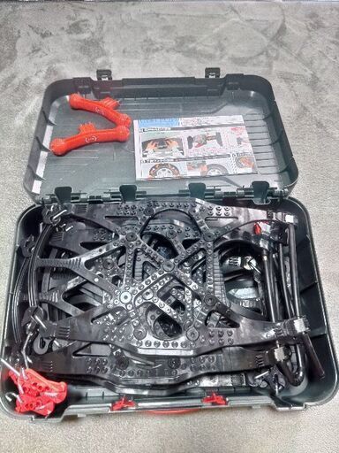 【美品】タイヤチェーン　一回使用　対応表あり
