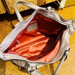 【COACHバッグ】ひと昔前の形ですの画像