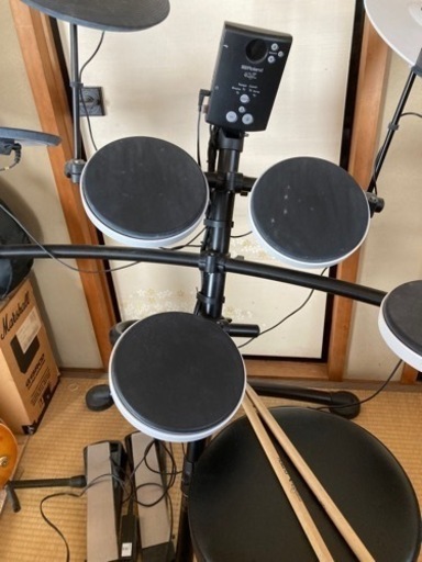 電子ドラム、エレキギター、アコギ、アンプセット