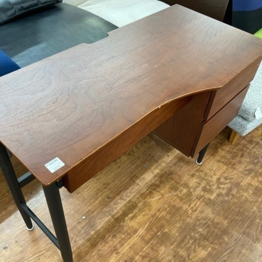 ニトリのデスク入荷致しました！