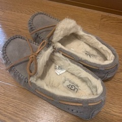 [決まりました]UGG DAKOTA 23cmの画像