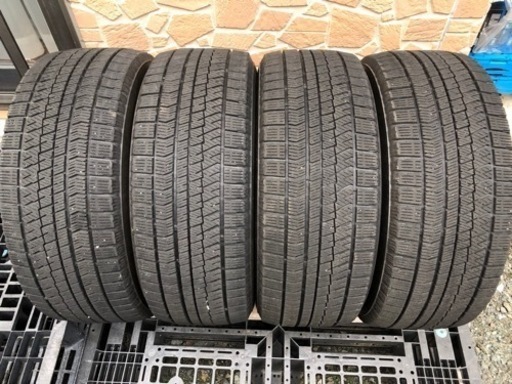 225/55R17 ブリヂストン ブリザック VRX2 アルファード ヴェルファイア オデッセイ