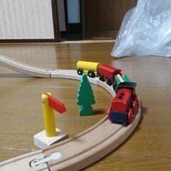 木製プラレール。の画像